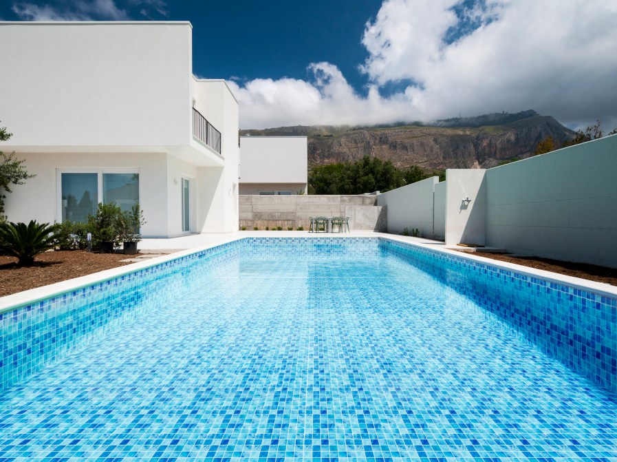 swimming pool mosaic tiles price